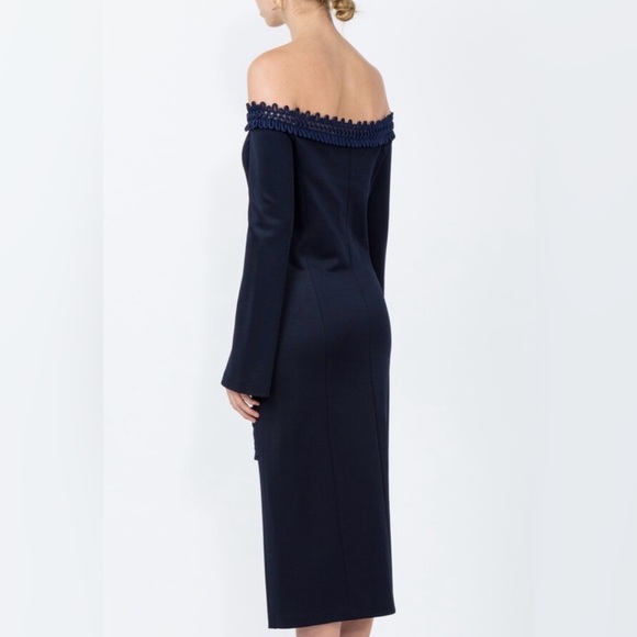 EUC Galvan London- Aguafina Elegant Navy Blue Off-Shoulder Dress. Size US 2 - Picture 3 of 11